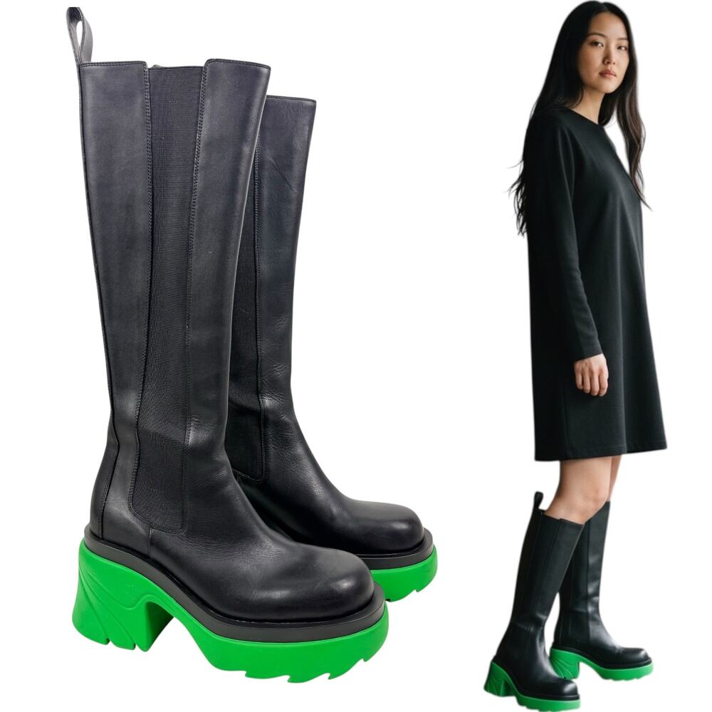 Bottega Veneta Chunky Sole Tall Leather Flash Boots Black Size 37.5